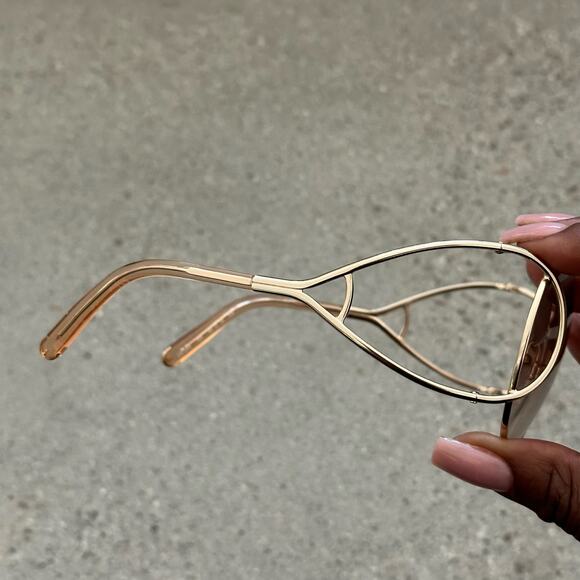 Chloé Gold/Peach Round Sunglasses - Picture 9 of 10